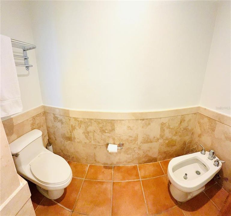 En Venta: $745,000 (2 camas, 2 baños, 0 Pies cuadrados)