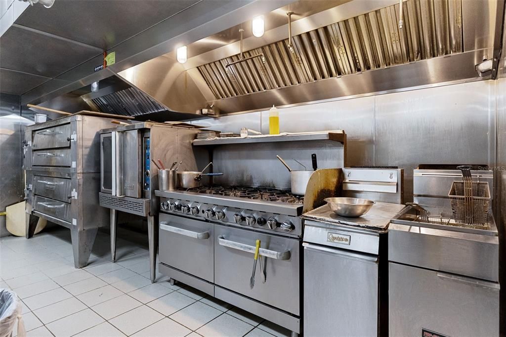 For Sale: $500,000 (0 beds, 0 baths, 3388 Square Feet)