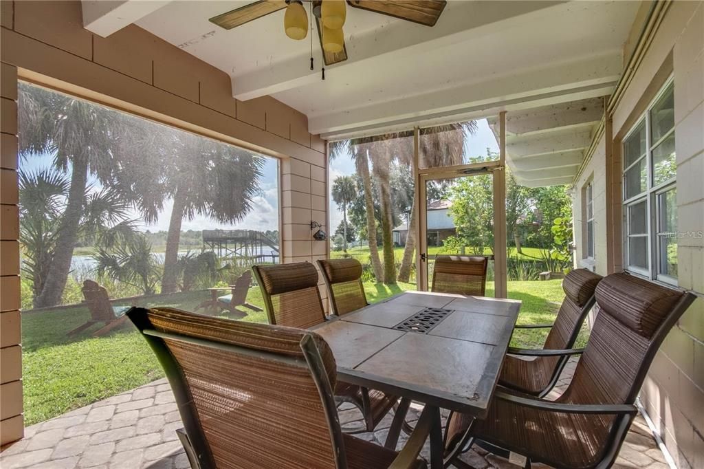 На продажу: $750,000 (5 спален, 4 ванн, 3723 Квадратных фут)