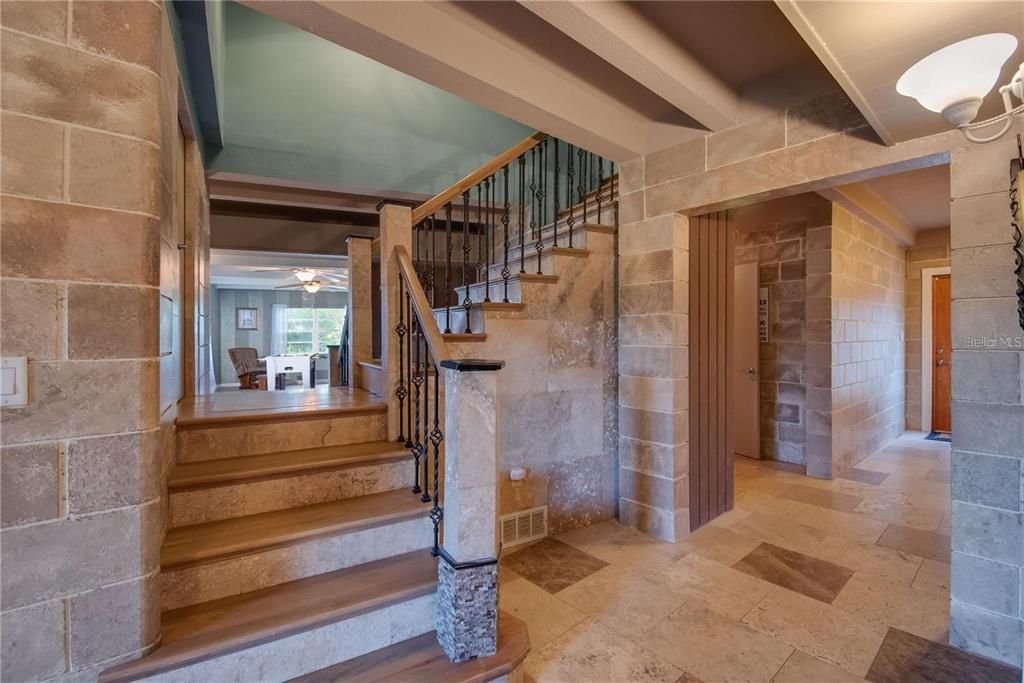 На продажу: $750,000 (5 спален, 4 ванн, 3723 Квадратных фут)