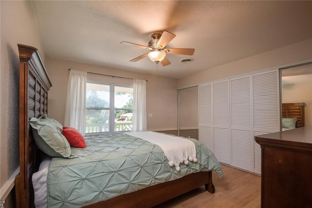 На продажу: $750,000 (5 спален, 4 ванн, 3723 Квадратных фут)