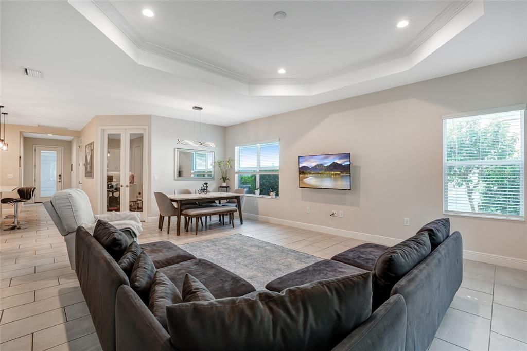 En Venta: $439,900 (3 camas, 2 baños, 1842 Pies cuadrados)