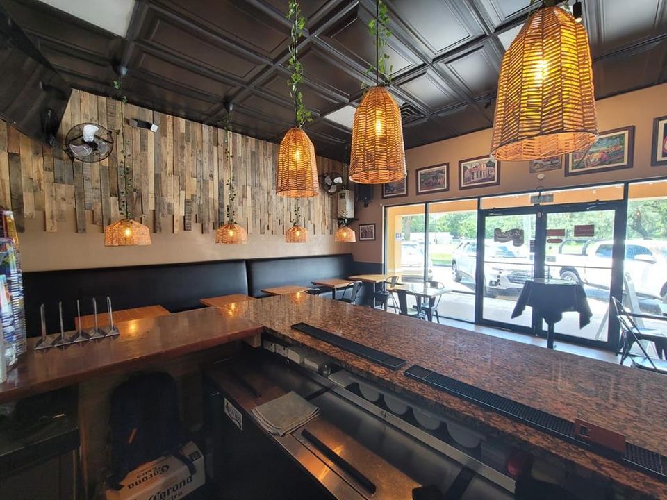 For Sale: $275,000 (0 beds, 0 baths, 999 Square Feet)