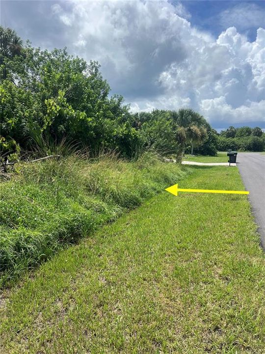 Activo con contrato: $14,500 (0.23 acres)