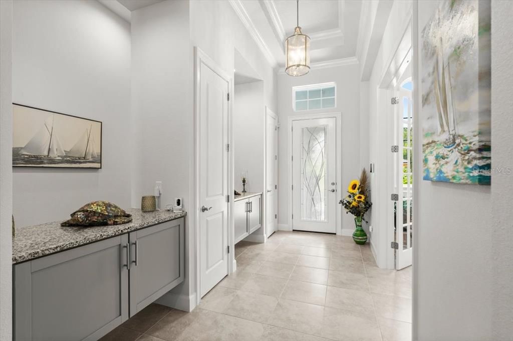 For Sale: $1,020,000 (4 beds, 3 baths, 2624 Square Feet)