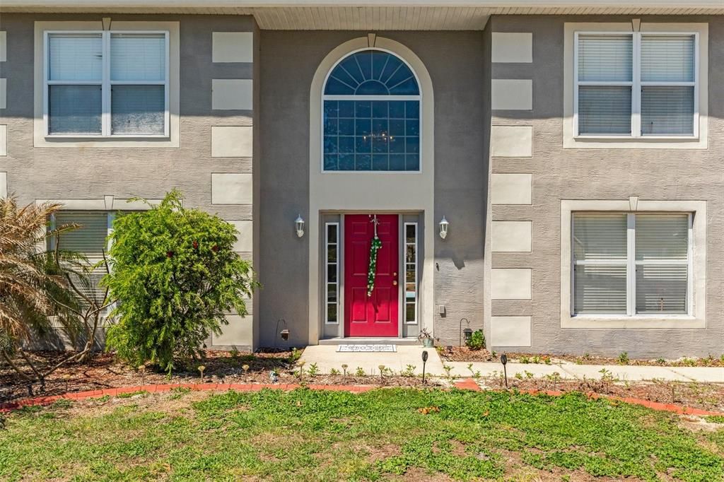 For Sale: $399,999 (3 beds, 2 baths, 2356 Square Feet)