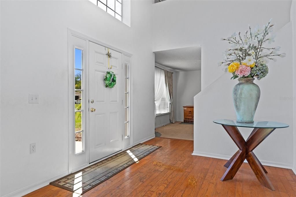 For Sale: $399,999 (3 beds, 2 baths, 2356 Square Feet)