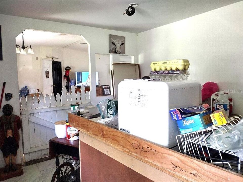 For Sale: $459,900 (3 beds, 2 baths, 1566 Square Feet)