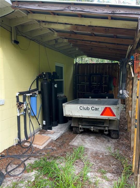 For Sale: $389,000 (2 beds, 1 baths, 1072 Square Feet)