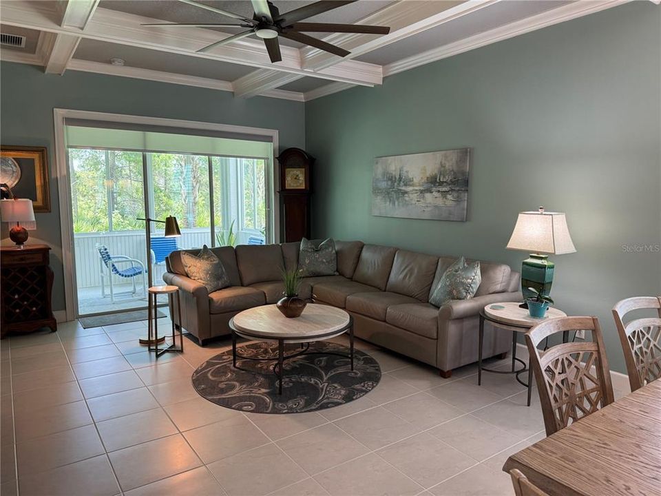 Active With Contract: $389,000 (2 beds, 2 baths, 1510 Square Feet)