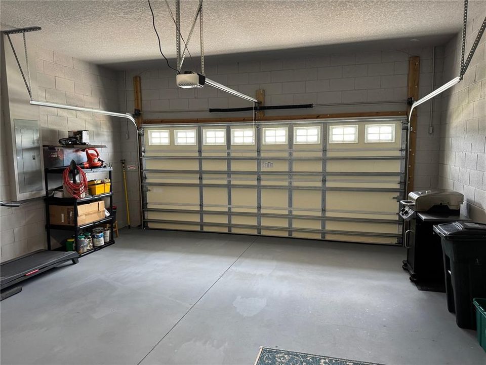 Active With Contract: $389,000 (2 beds, 2 baths, 1510 Square Feet)