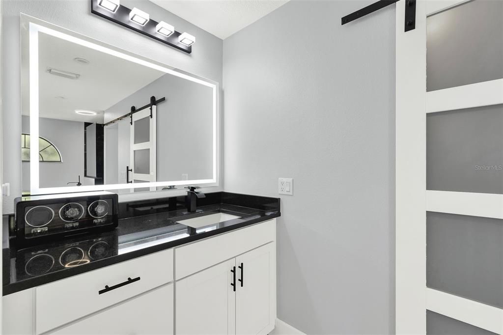 待售: $647,499 (4 贝兹, 2 浴室, 2736 平方英尺)