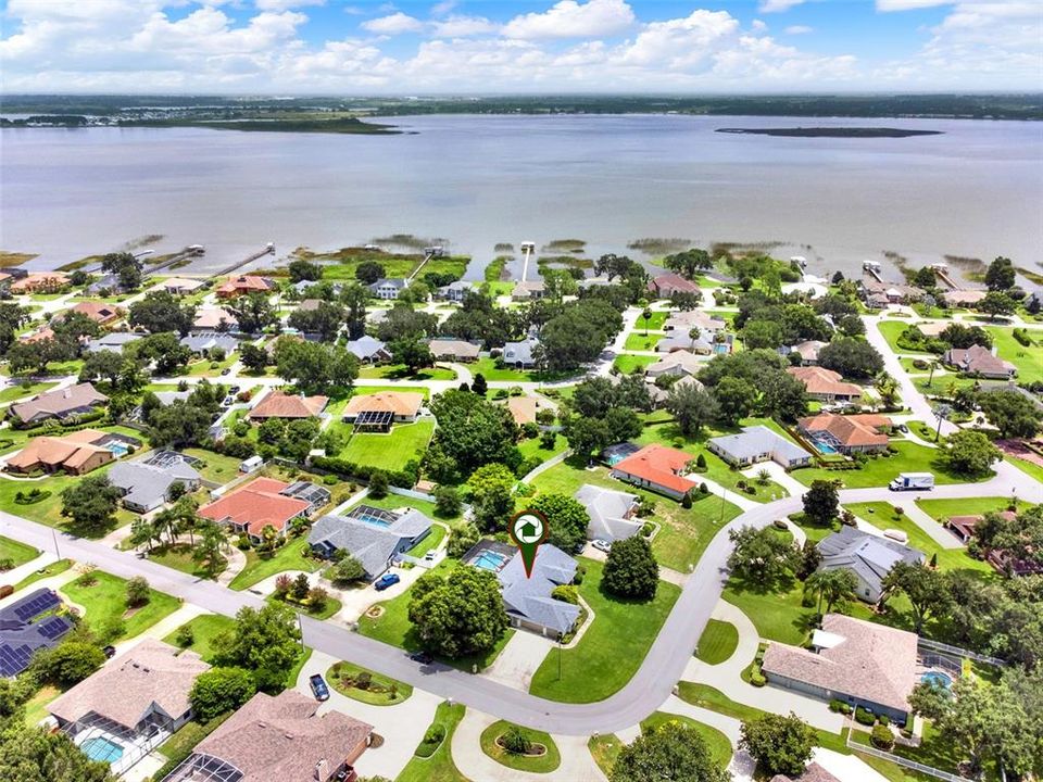 待售: $647,499 (4 贝兹, 2 浴室, 2736 平方英尺)