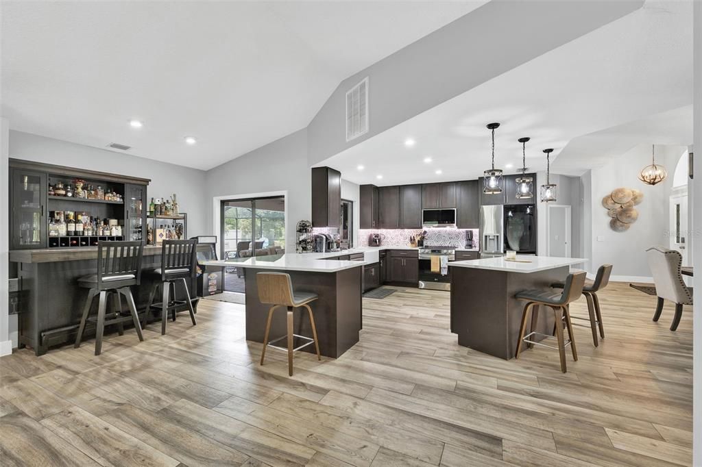 待售: $647,499 (4 贝兹, 2 浴室, 2736 平方英尺)