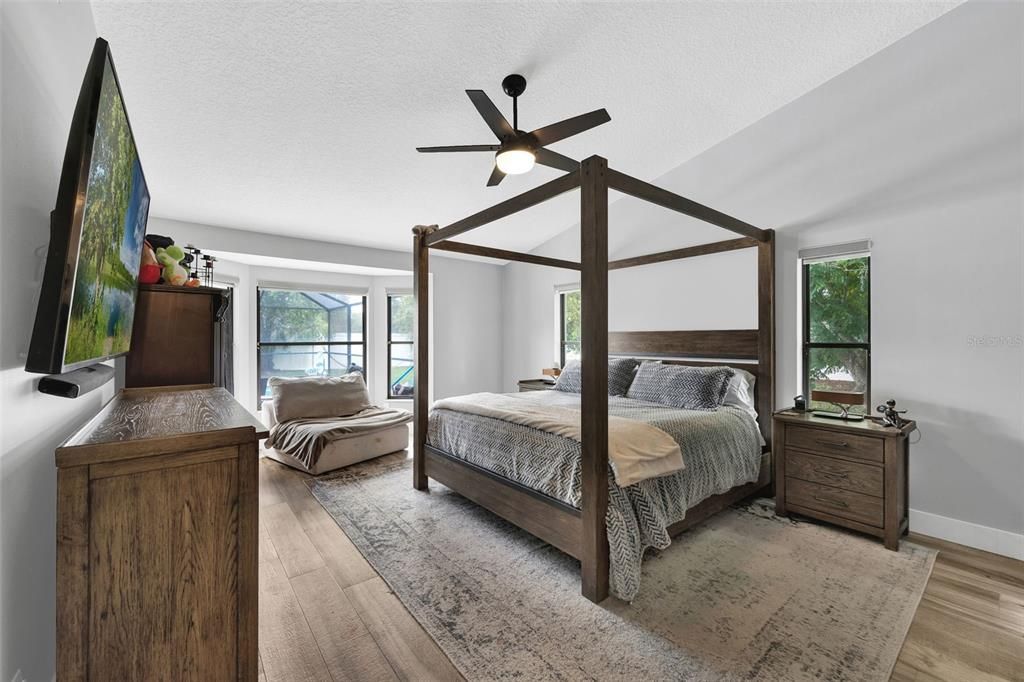 待售: $647,499 (4 贝兹, 2 浴室, 2736 平方英尺)