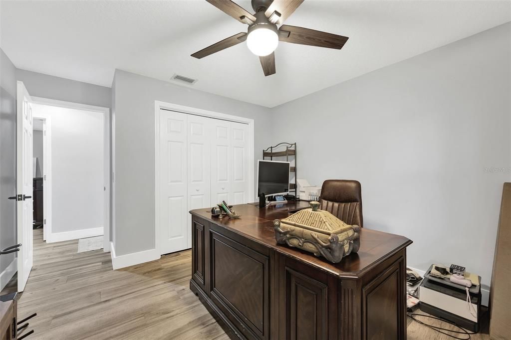 待售: $647,499 (4 贝兹, 2 浴室, 2736 平方英尺)