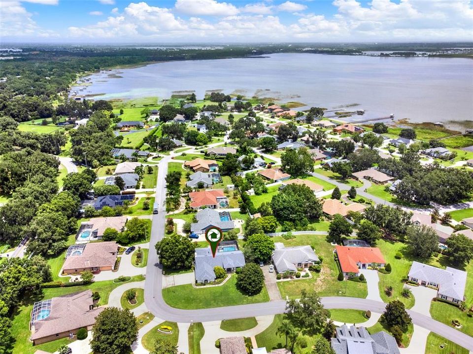 待售: $647,499 (4 贝兹, 2 浴室, 2736 平方英尺)