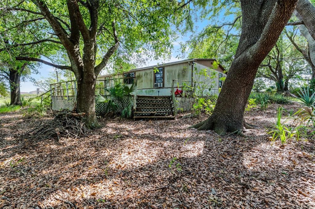 En Venta: $390,000 (32.31 acres)