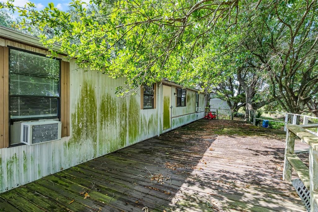 En Venta: $390,000 (32.31 acres)