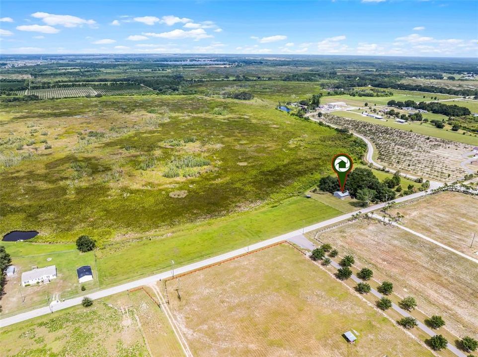 En Venta: $390,000 (32.31 acres)