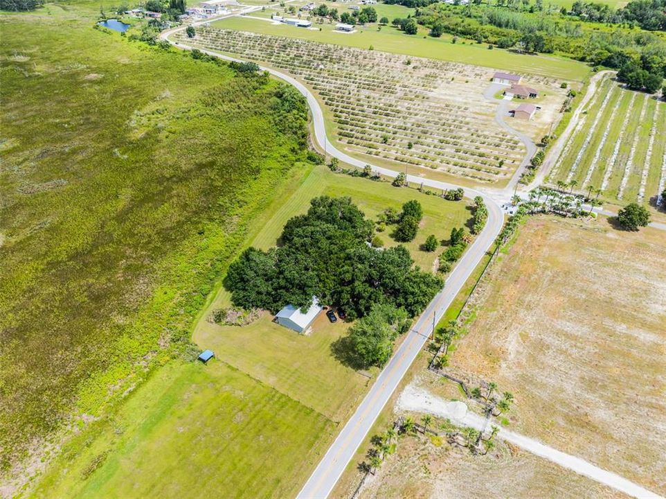 En Venta: $390,000 (32.31 acres)