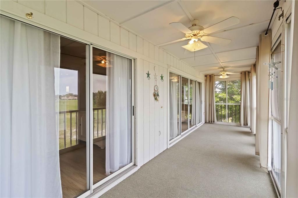 Под контрактом: $1,800 (2 спален, 2 ванн, 1241 Квадратных фут)