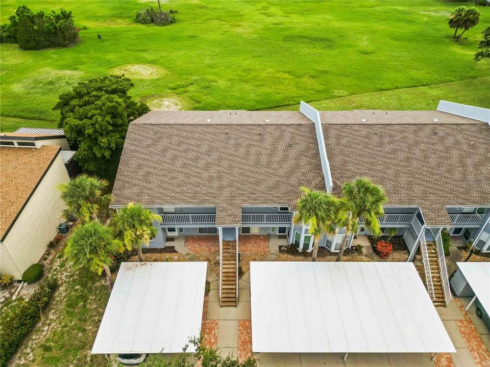 Под контрактом: $1,800 (2 спален, 2 ванн, 1241 Квадратных фут)