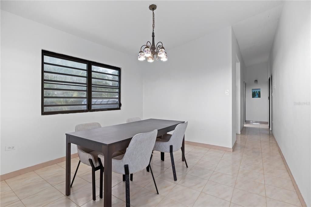 На продажу: $475,000 (4 спален, 3 ванн, 2911 Квадратных фут)