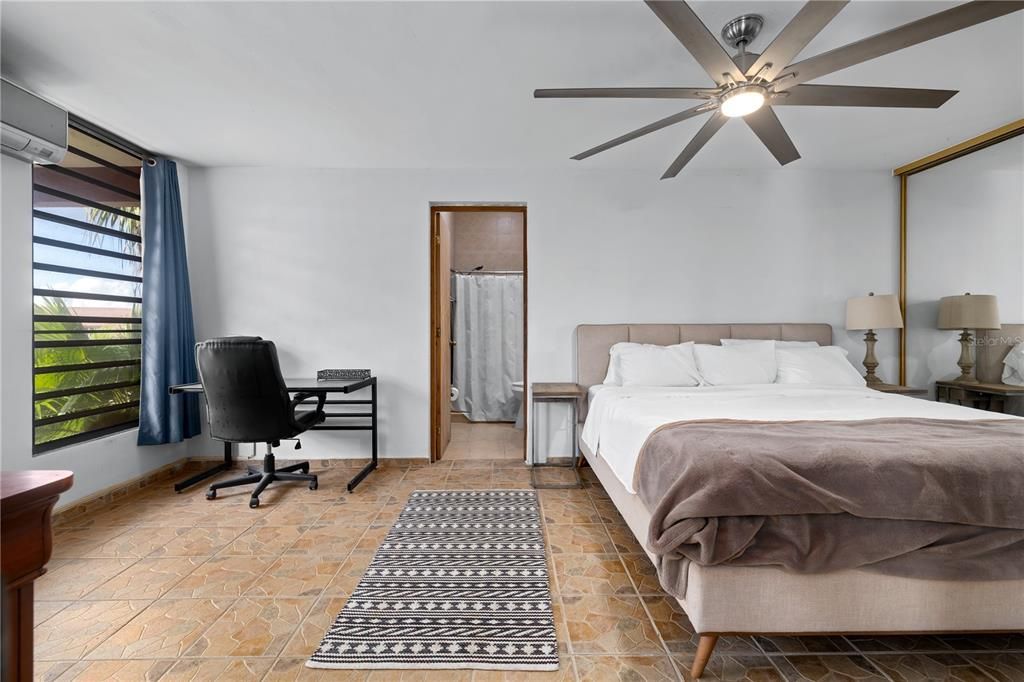 На продажу: $475,000 (4 спален, 3 ванн, 2911 Квадратных фут)