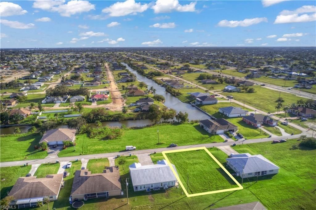 En Venta: $92,500 (0.23 acres)