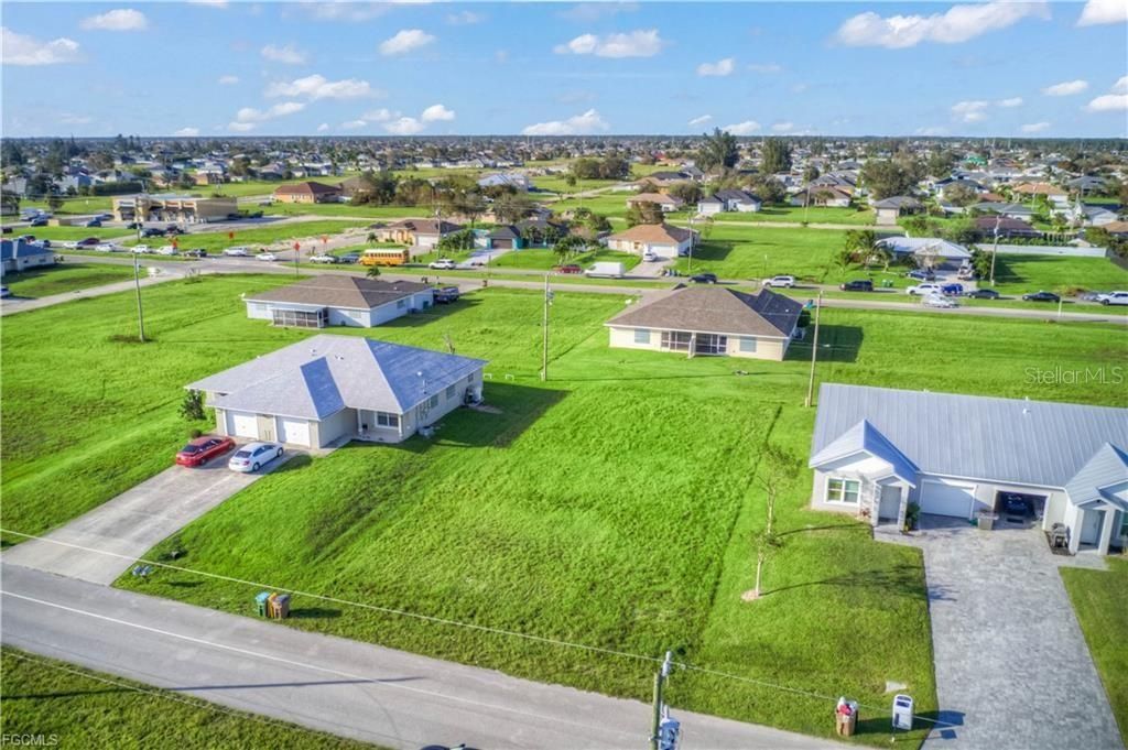 En Venta: $92,500 (0.23 acres)