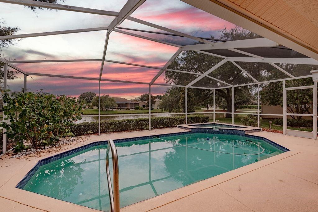 На продажу: $450,000 (3 спален, 2 ванн, 1814 Квадратных фут)