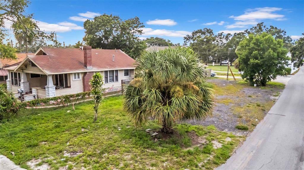 待售: $115,000 (0.13 acres)