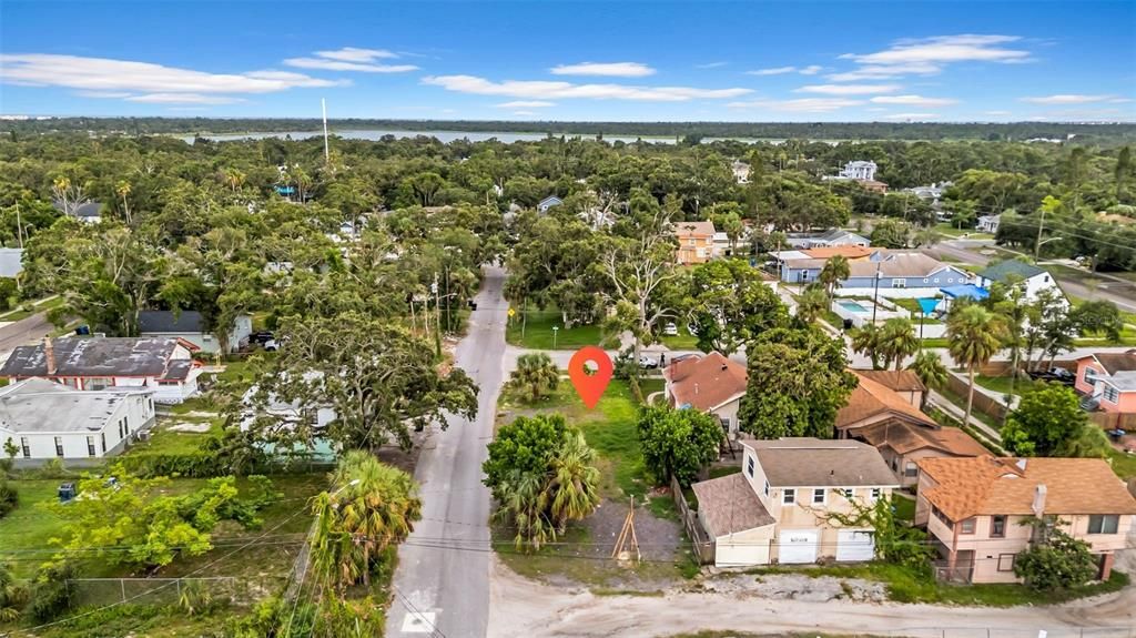 待售: $115,000 (0.13 acres)