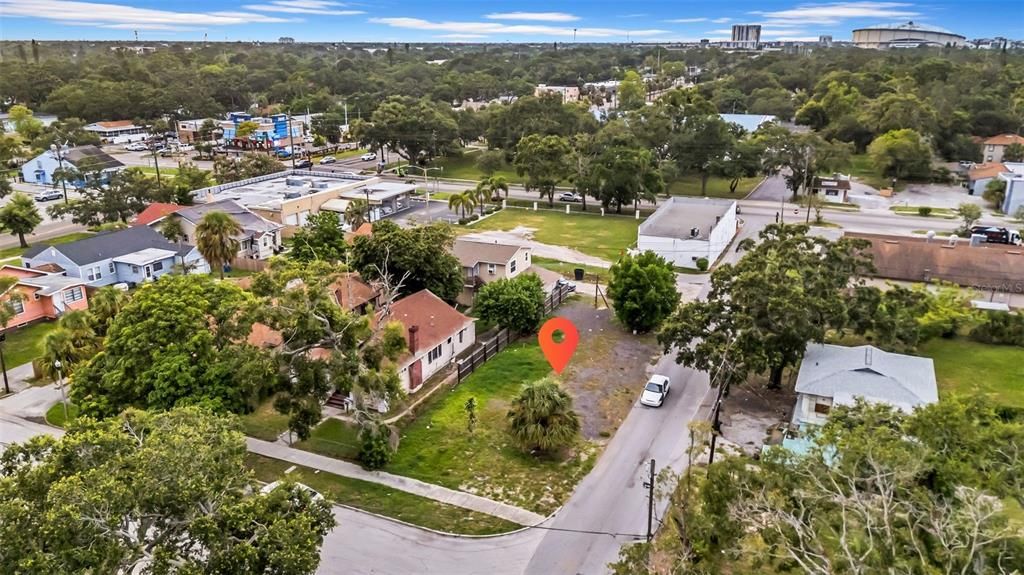 待售: $115,000 (0.13 acres)