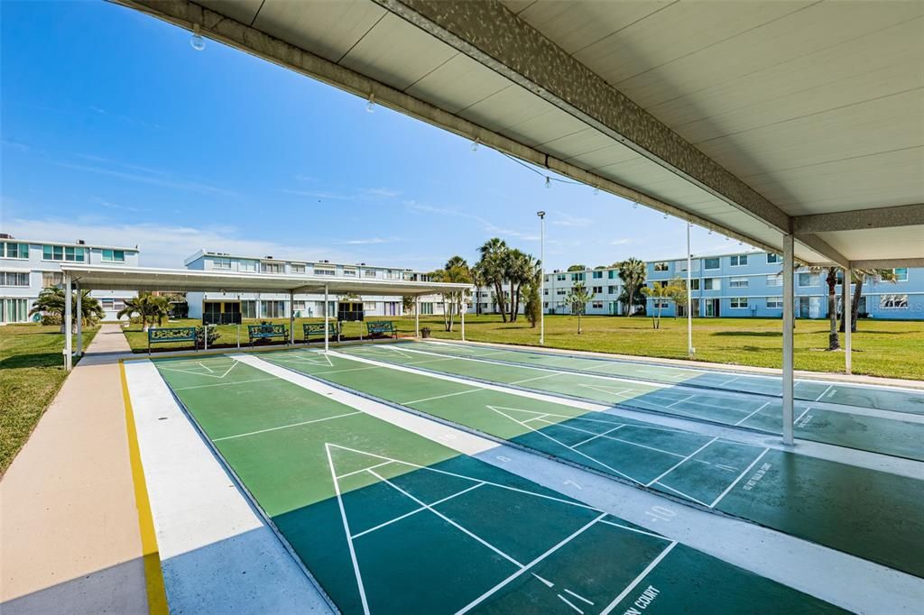 For Sale: $88,000 (2 beds, 2 baths, 1035 Square Feet)