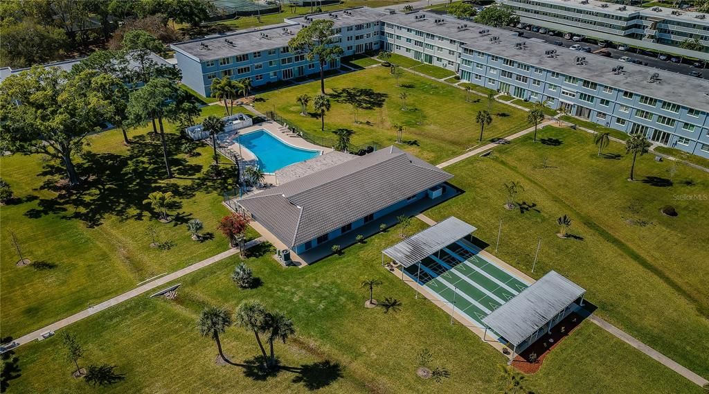 For Sale: $88,000 (2 beds, 2 baths, 1035 Square Feet)