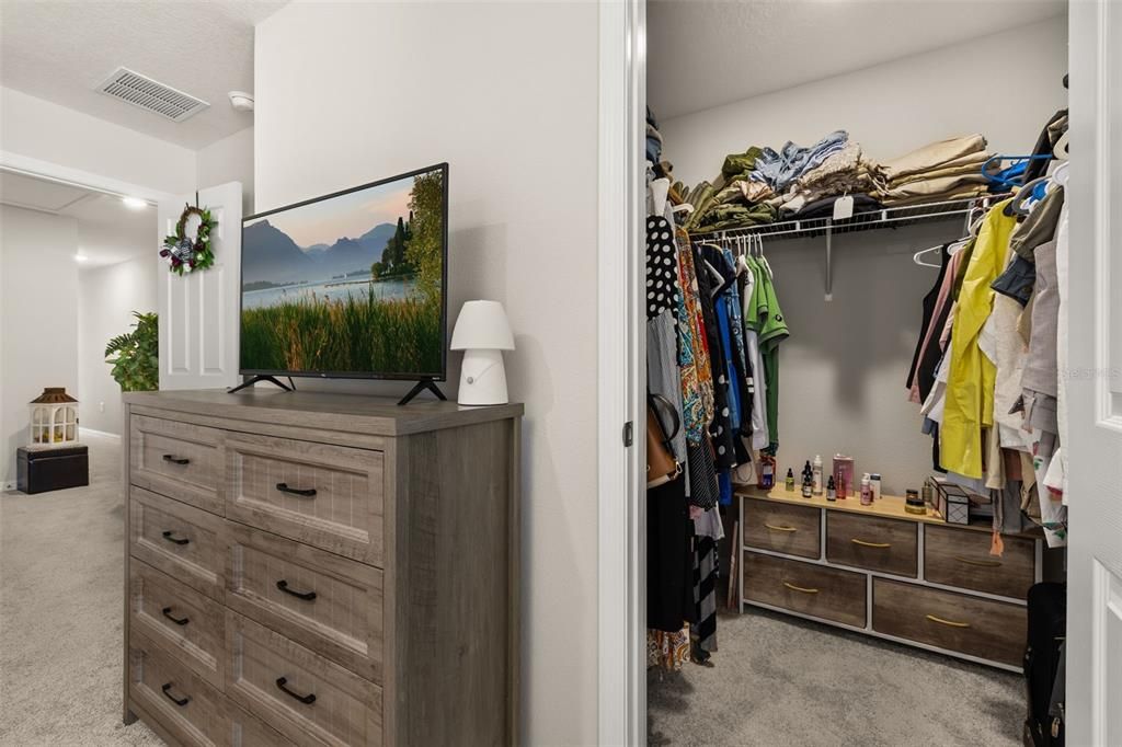 En Venta: $245,000 (3 camas, 2 baños, 1499 Pies cuadrados)