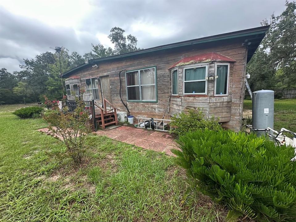 Recently Sold: $60,000 (2 beds, 2 baths, 1440 Square Feet)