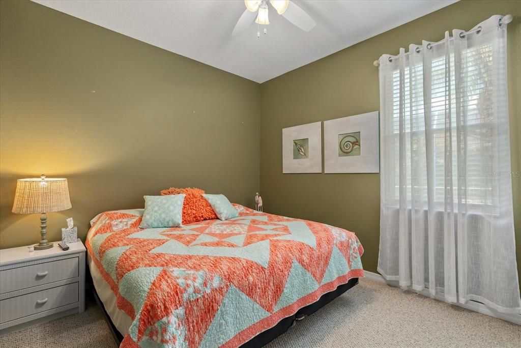 Activo con contrato: $575,000 (3 camas, 3 baños, 2303 Pies cuadrados)