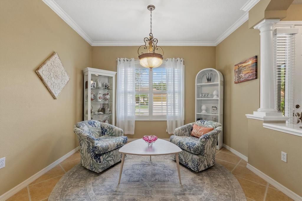 Activo con contrato: $575,000 (3 camas, 3 baños, 2303 Pies cuadrados)