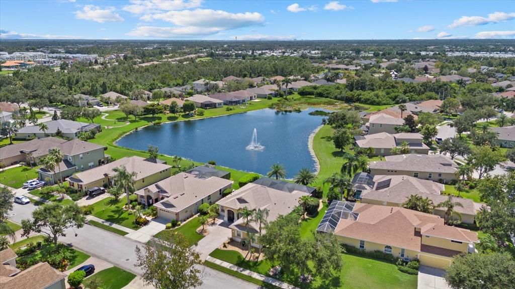 Activo con contrato: $575,000 (3 camas, 3 baños, 2303 Pies cuadrados)