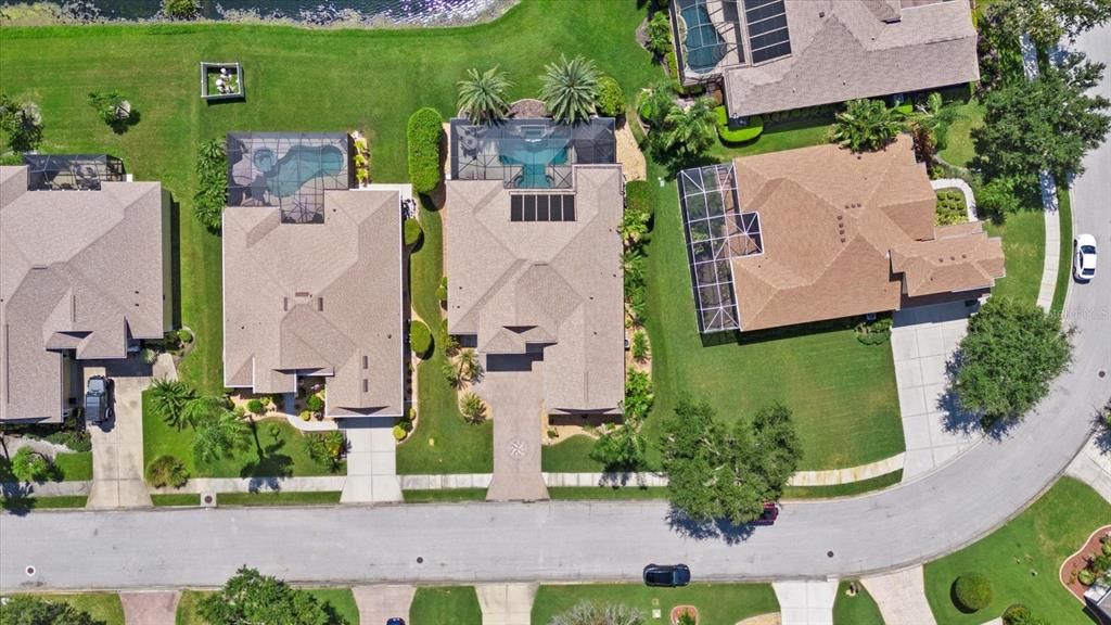 Activo con contrato: $575,000 (3 camas, 3 baños, 2303 Pies cuadrados)