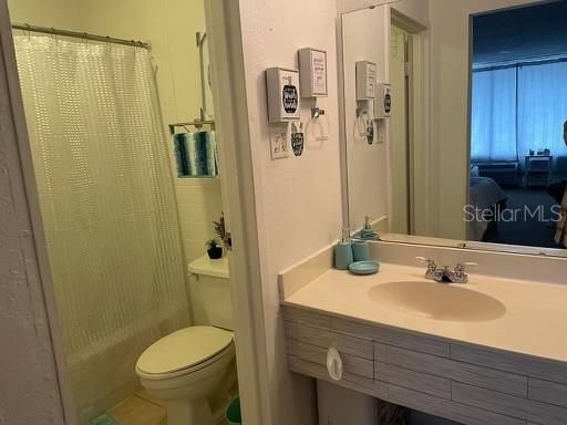 На продажу: $65,000 (1 спален, 1 ванн, 300 Квадратных фут)