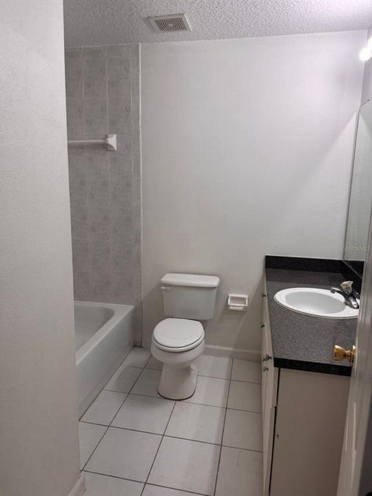 В аренду: $1,250 (2 спален, 2 ванн, 800 Квадратных фут)