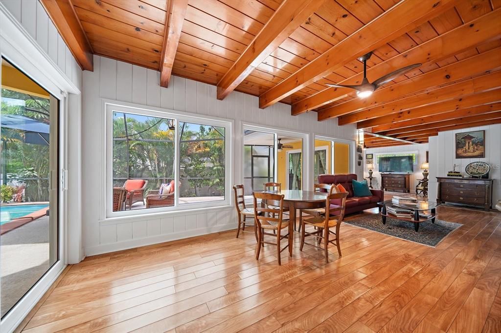 На продажу: $1,150,000 (4 спален, 3 ванн, 2900 Квадратных фут)