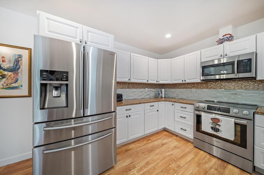 На продажу: $1,150,000 (4 спален, 3 ванн, 2900 Квадратных фут)