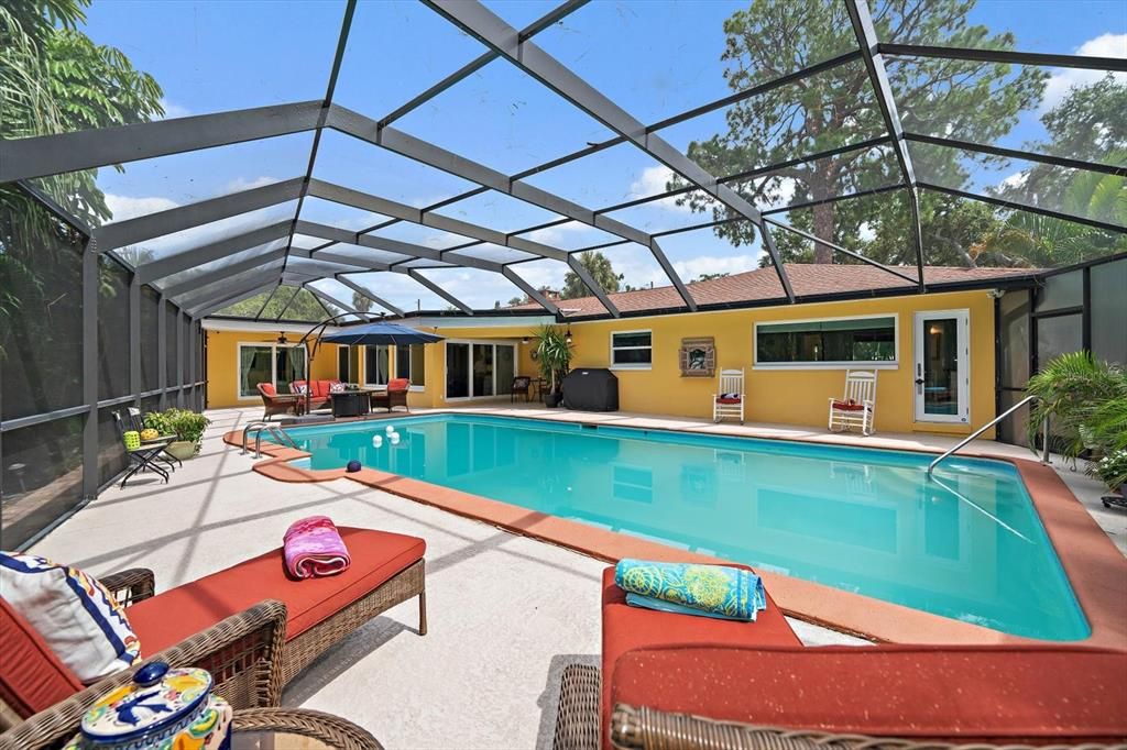 На продажу: $1,150,000 (4 спален, 3 ванн, 2900 Квадратных фут)