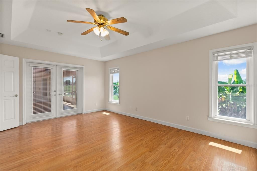 Active With Contract: $590,000 (4 beds, 3 baths, 2492 Square Feet)