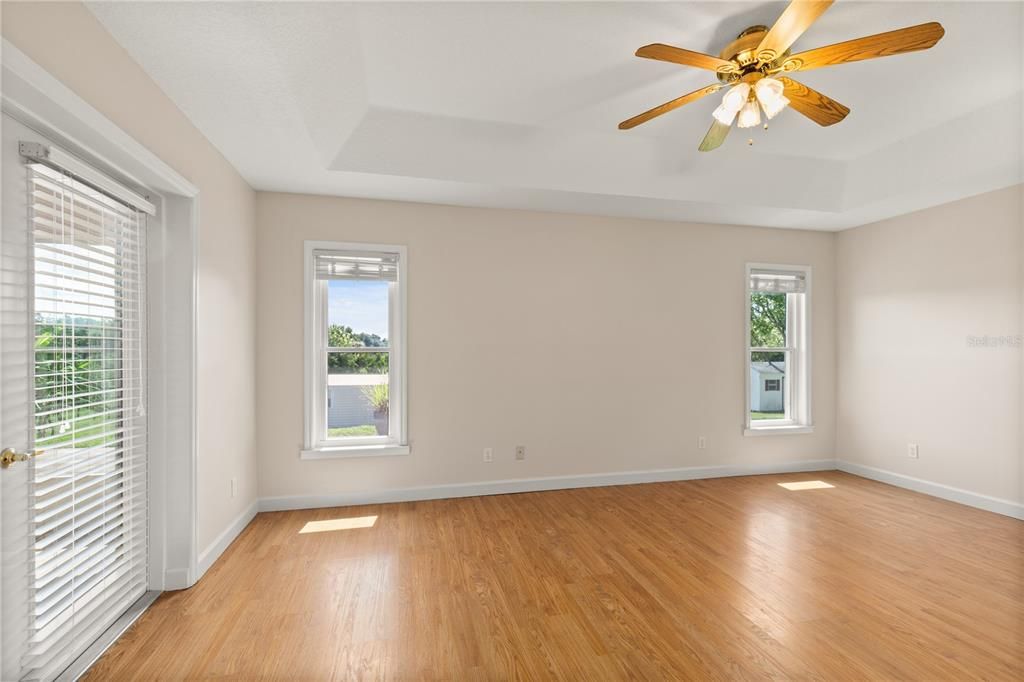 Active With Contract: $590,000 (4 beds, 3 baths, 2492 Square Feet)